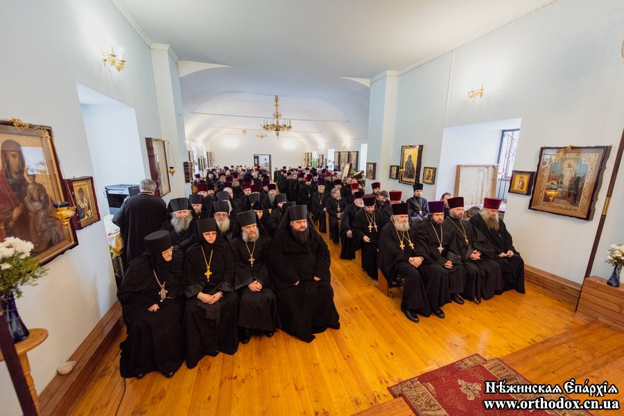 Nizhyn Diocese reaffirms loyalty to canonical Ukrainian Church and Met. Onuphry