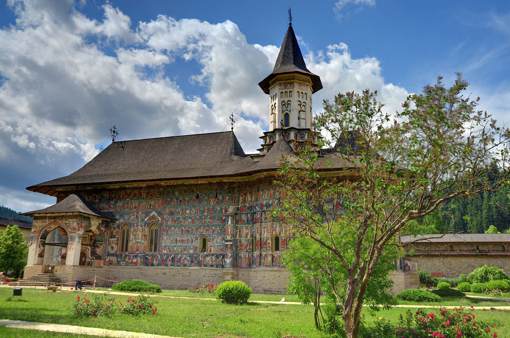 Θησαυρός θρησκευτικής τέχνης τα “Ζωγραφισμένα Μοναστήρια της Μπουκοβίνα”