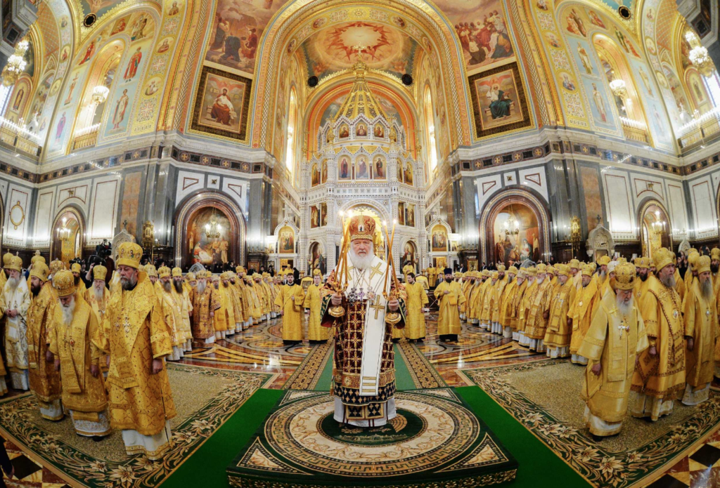Патријарх Иринеј са посланством Српске Цркве у Москви