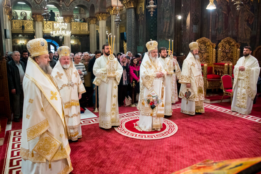 The Feast of the Meeting of the Lord at the Patriarchal Cathedral (PHOTO)