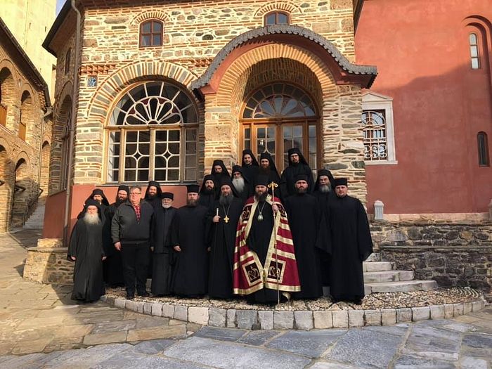 Hierarch of a new Ukraine’s church celebrates his first liturgy on Athos