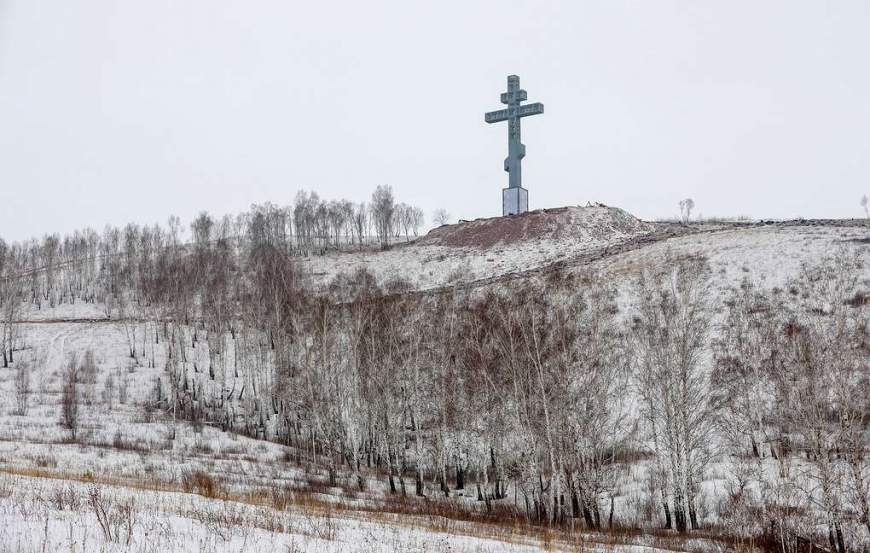 Εγκαινιάστηκε ο ψηλότερος σταυρός στη Ρωσία