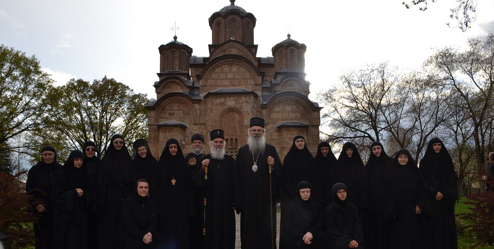 Serbian Patriarch Irinej solemnly welcomed in Gracanica monastery