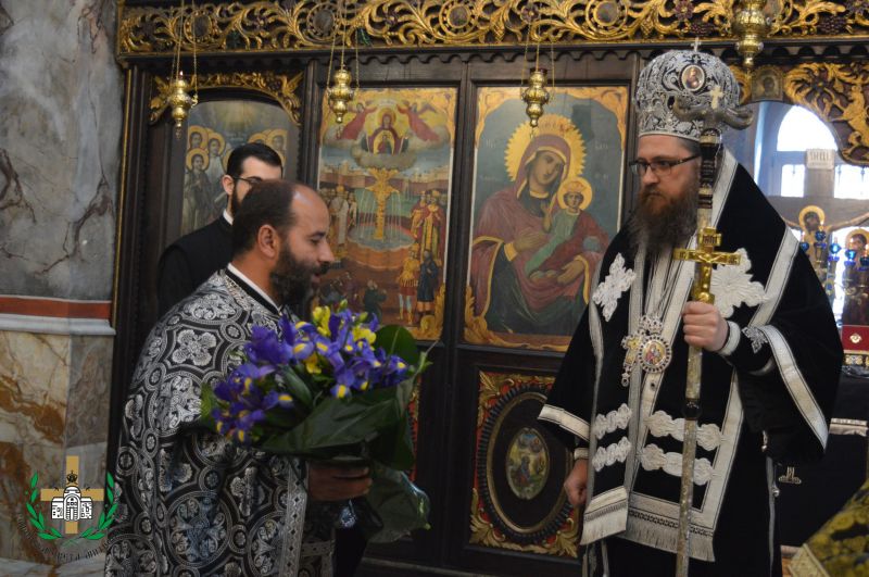 Белоградчишкият еп. Поликарп отслужи Преждеосвещена св. Литургия