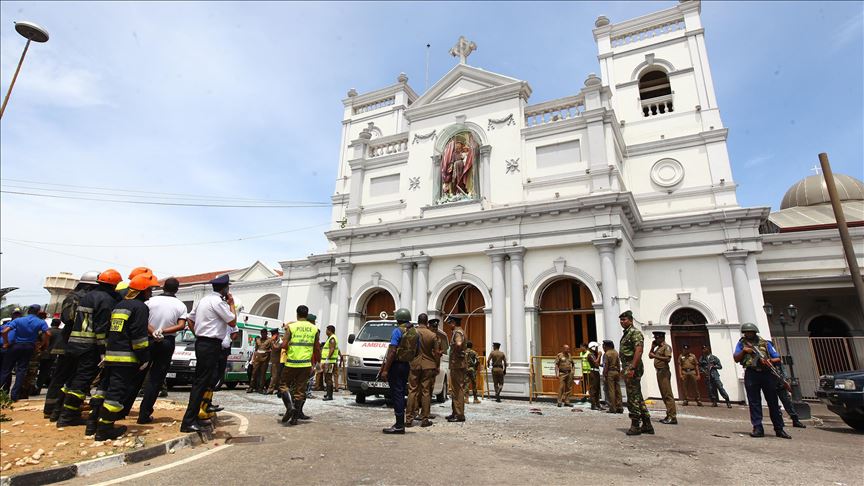 SRI LANKA – 185 viktima pas shpërthimeve në tre kisha dhe tre hotele