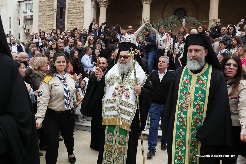 صاحب الغبطة يقيم قداس وزياح عيد الشعانين وصلاة لعودة المطرانين في حلب