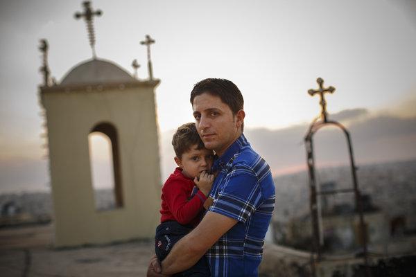 Υπό διωγμόν οι Χριστιανοί πρόσφυγες στην Ελλάδα