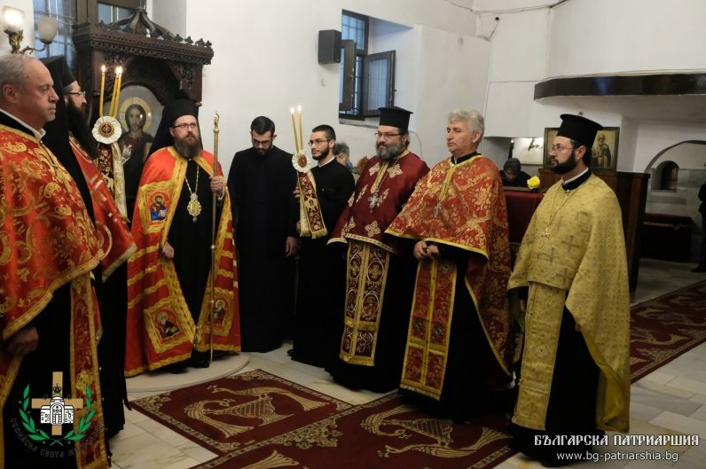 Архиерейска вечерня за празника на св. Терапонтий Софийски