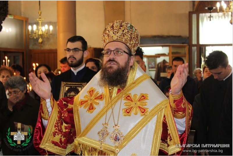 В гр. Дупница тържествено бе почетен празникът на св. Георги