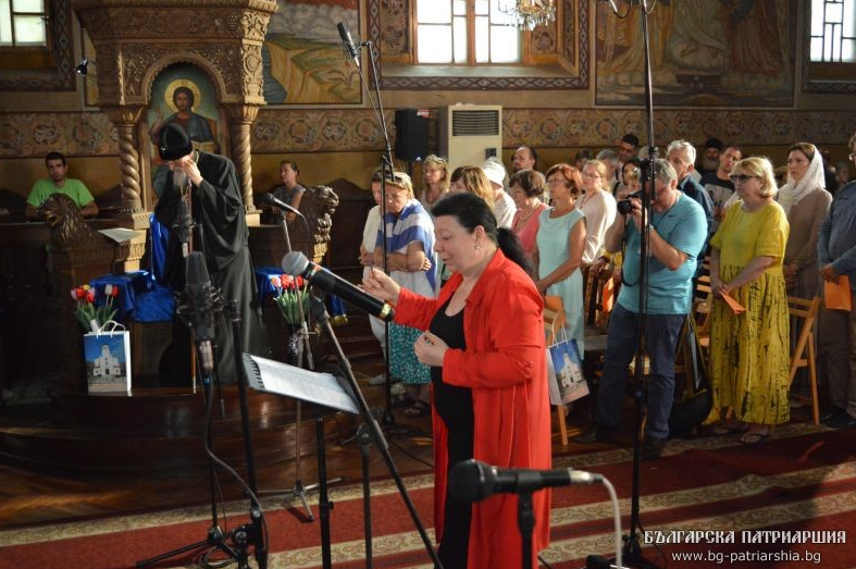 XVI Международен фестивал „Достойно есть”, Поморие 2019. ФЕСТИВАЛНИ КОНЦЕРТИ – 1 ден. Фоторепортаж от Втория концерт