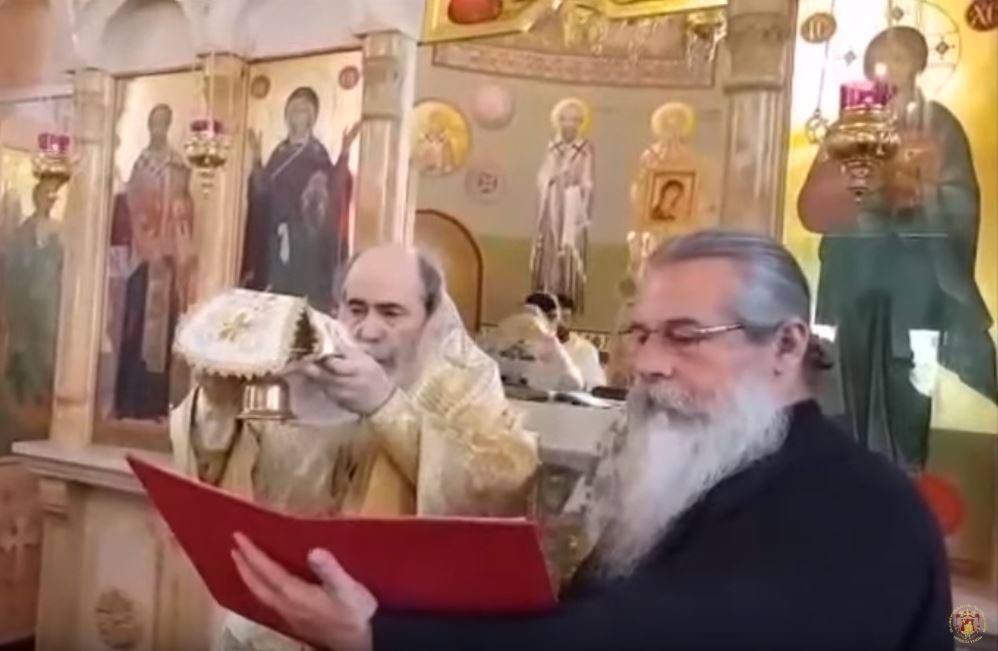ΝΑΖΑΡΕΤ: Ο Πατριάρχης λειτουργεί είς την Ρωσσόφωνον Κοινότητα