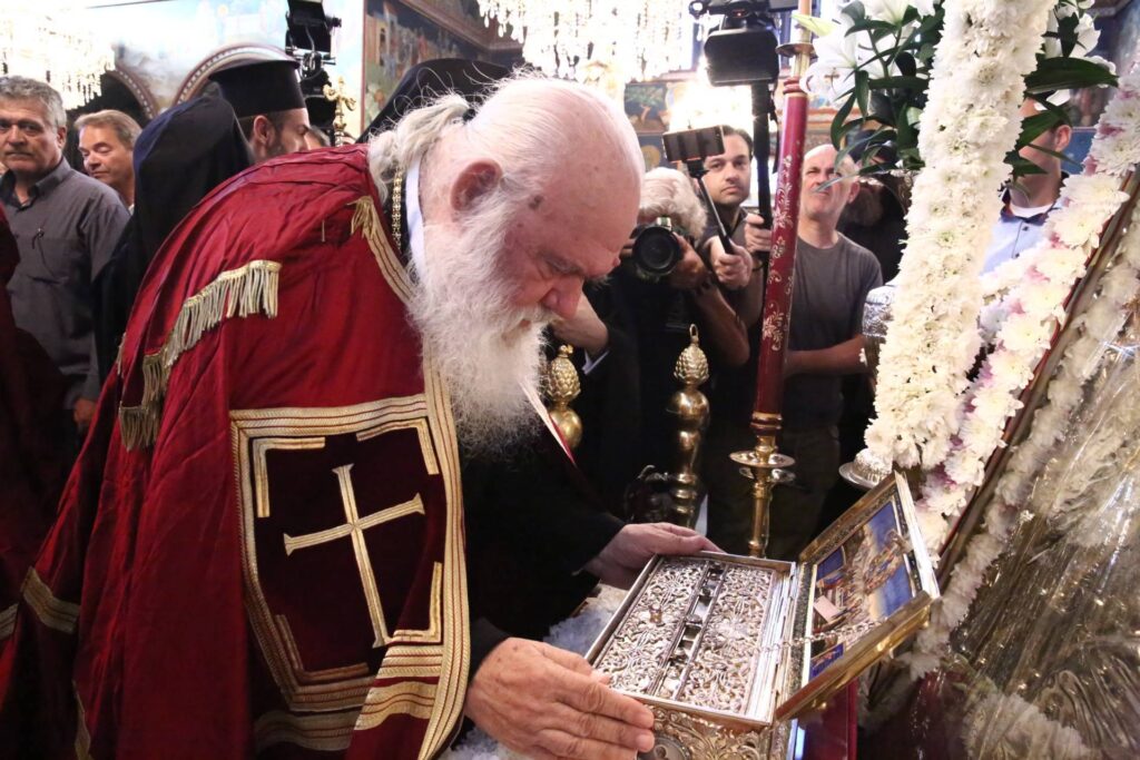 ΣΤΙΓΜΙΟΤΥΠΟ “ΟΡΘΟΔΟΞΙΑ”: Ο Μακαριώτατος Αρχιεπίσκοπος ενώπιον της Τιμίας Ζώνης