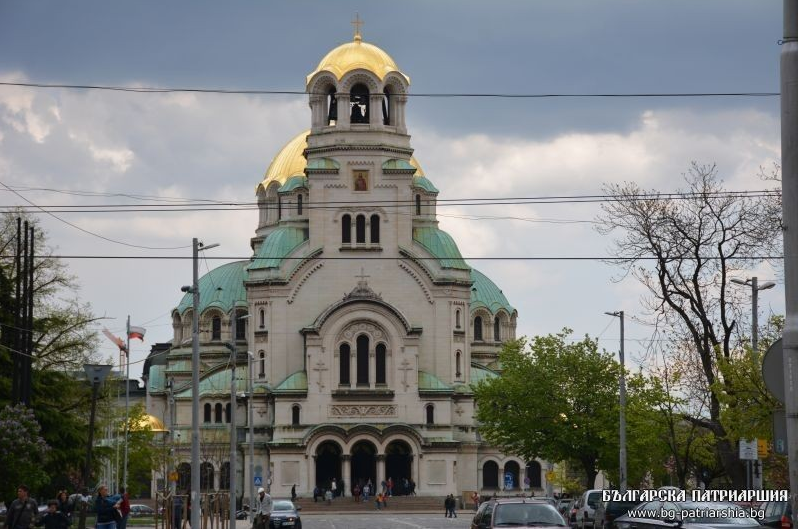 Архиерейска св. литургия за летния храмов празник на ПКСХП “Св. Александър Невски”