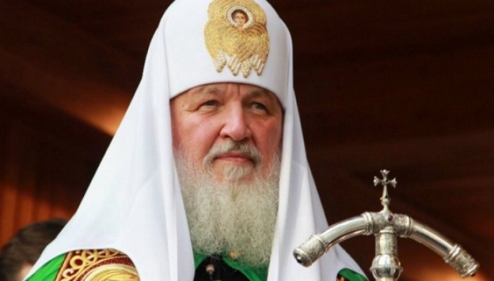 Ο Πατριάρχης Μόσχας συναντήθηκε με 75χρονο αναπαλαιωτή καμπαναριού