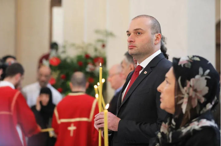 მამუკა ბახტაძე მრევლს მარიამობის დღესასწაულს ულოცავს