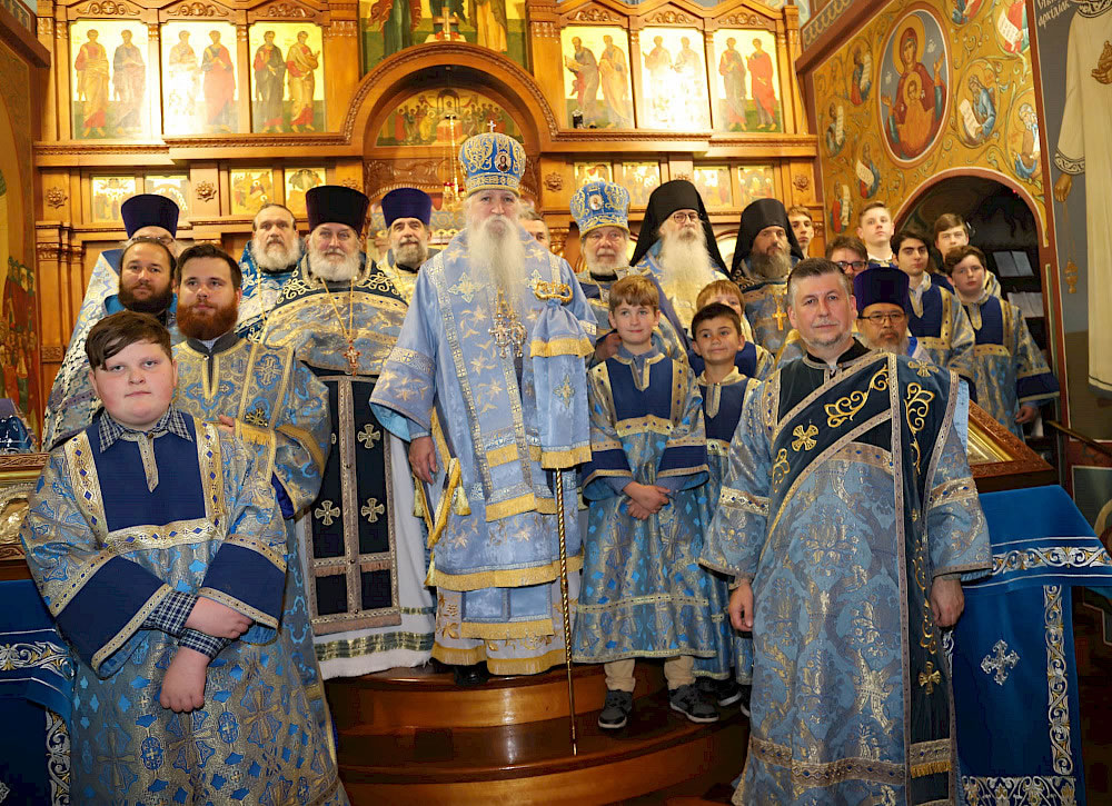 Holy Protection Church in Cabramatta congratulates its rector on the 25th anniversary of his pastoral service