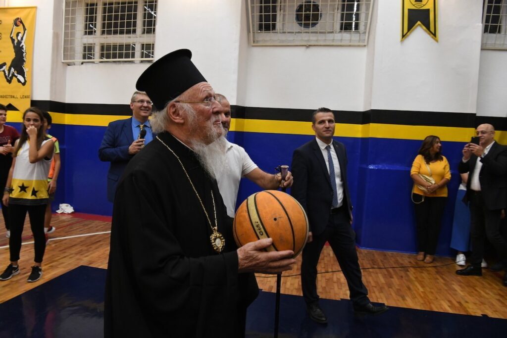 Ecumenical Patriarch inaugurates new youth basketball arena at Peran sports club