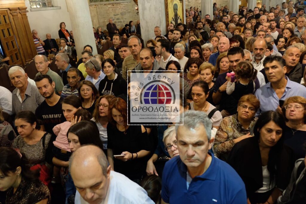 Πλημμύρα κόσμου για τον Άγιο Δημήτριο στη Θεσσαλονίκη