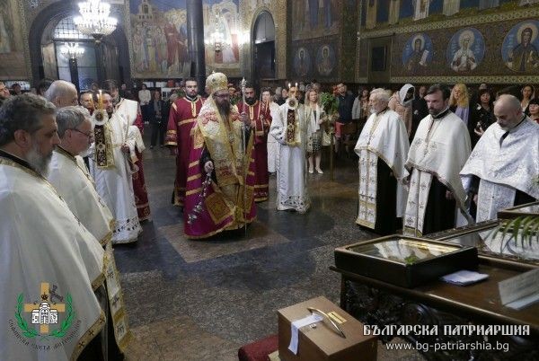 Празнична архиерейска вечерня в чест на св. Крал Стефан Милутин