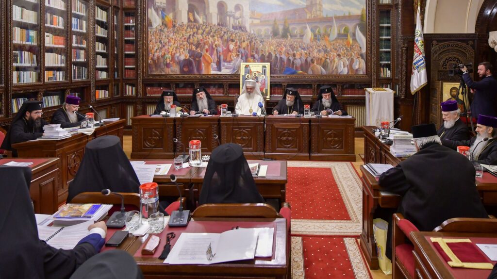 Holy Synod approves new Statutes for the Organization of the Romanian Orthodox Church