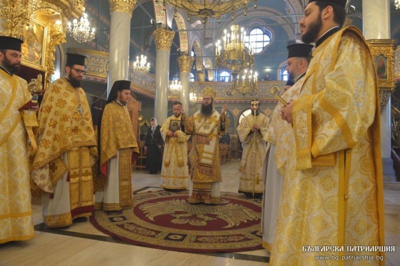 Архиерейска св. Литургия в митрополитския храм “Св. вмчца Марина” в град Пловдив