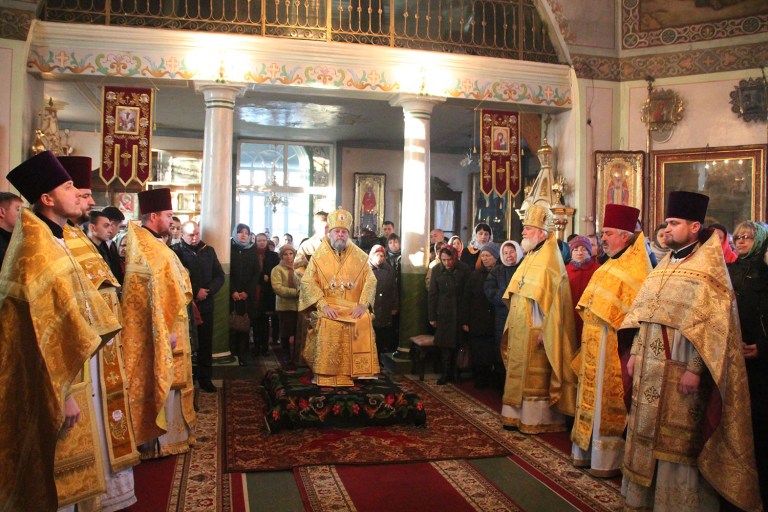 Arch-pastoral service in one of historical parishes of Chisinau – Holy Trinity Church