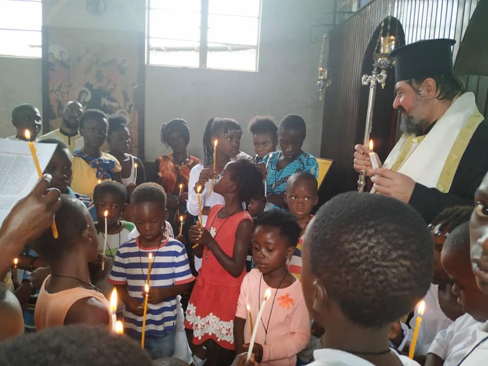 47 βαπτίσεις κατηχουμένων χθες στην καρδιά της Αφρικής (ΦΩΤΟ)