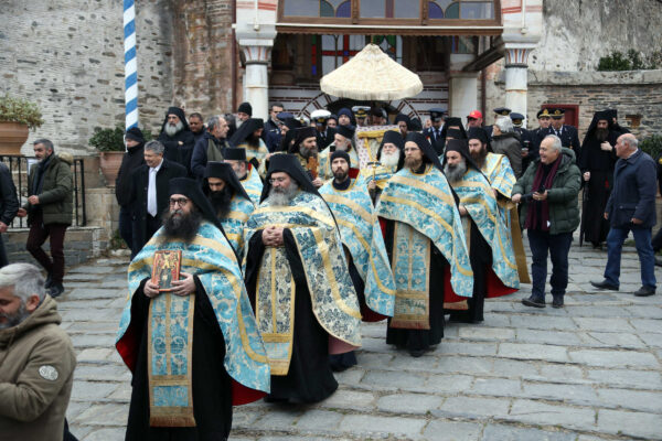 Epiphany celebrated at Holy and Great Monastery of Vatopedi – based on the Julian calendar