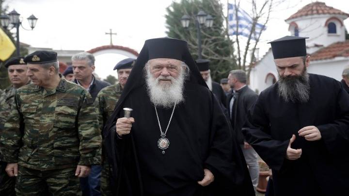 Archbishop of Athens Ieronymos tours tense border region in NE Greece