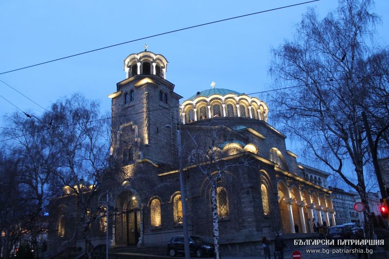 В столичната митрополитска катедрала бе прочетена първата част на Великия покаен канон на св. Андрей Критски