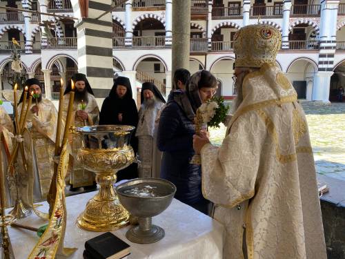 Празникът на св. Богородица – Живоприемни източник в Рилския манастир