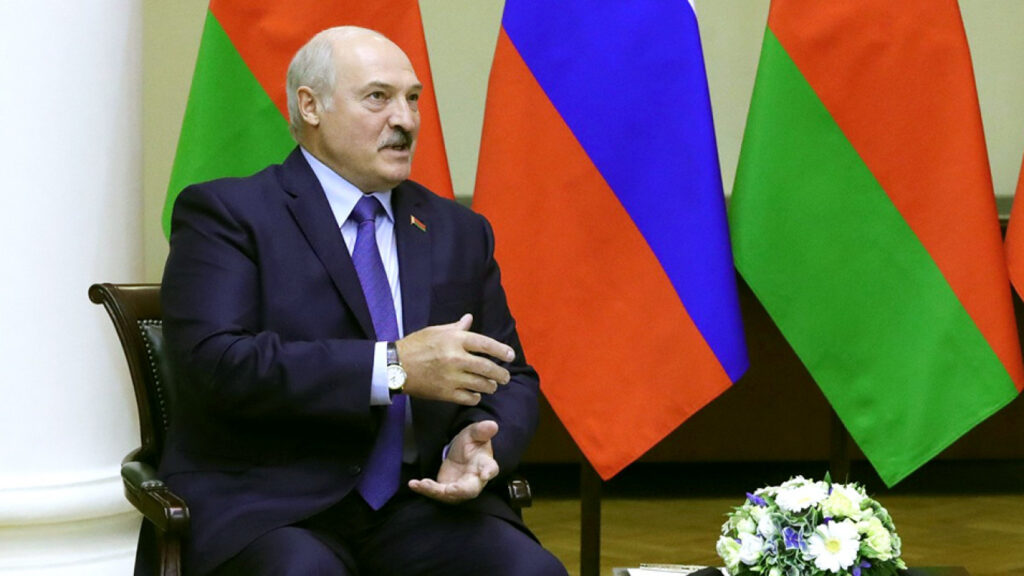 Lukashenko will go to church on Easter, suggests preaching outdoors