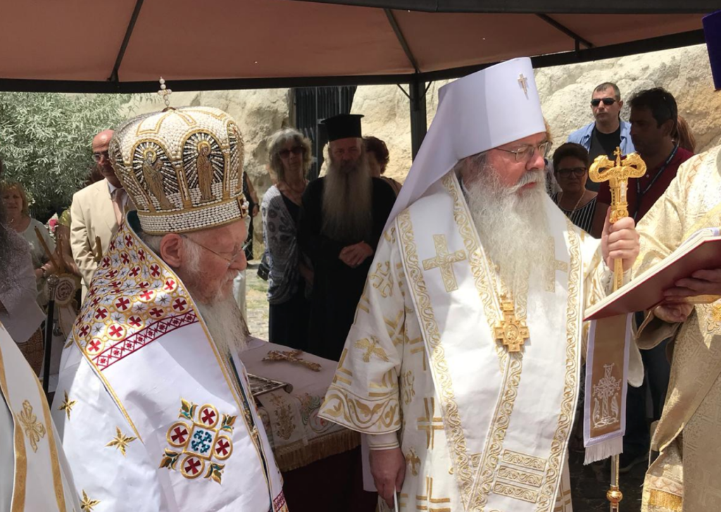 Metropolitan Tikhon and Ecumenical Patriarch Bartholomew of Constantinople Speak by Phone on Holy Tuesday