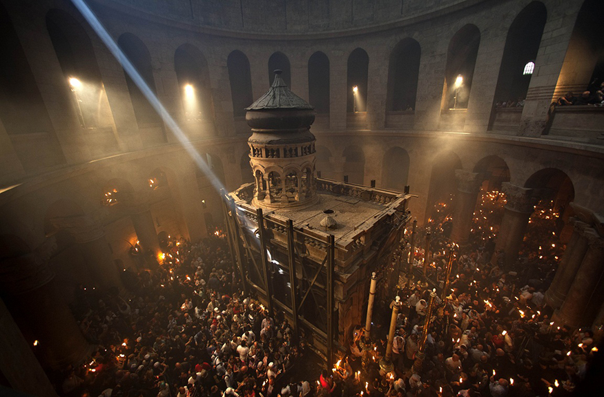 Foundation of St. Andrew the First-Called to deliver Holy Fire to Moscow on April 18