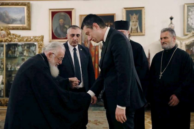 Грузинският премиер се срещна с патриарх Илия по повод искането за налагане на пълна карантина в цяла Грузия