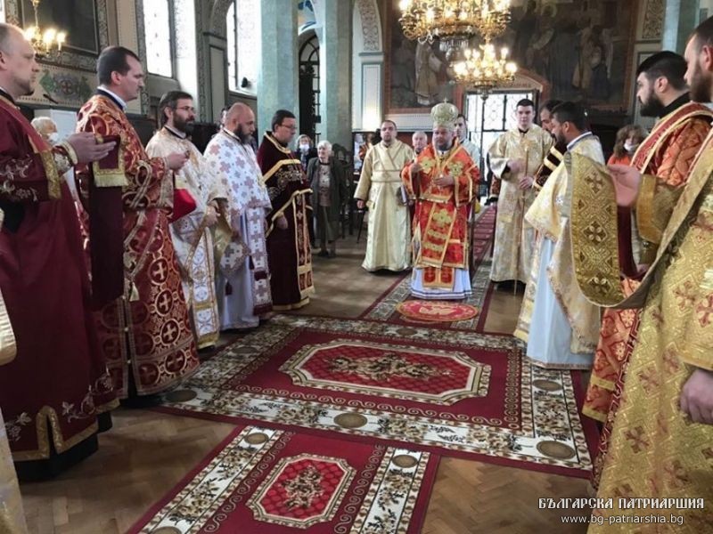 На Гергьовден – митрополит Киприан отслужи литургия в Катедралния храм