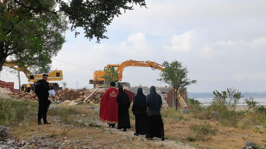 Montenegro authorities continue repression against Orthodox Church, with residence within new convent demolished