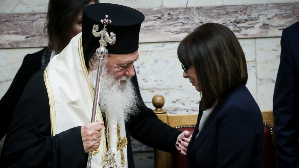Архиепископ Афин посетит президента Греции