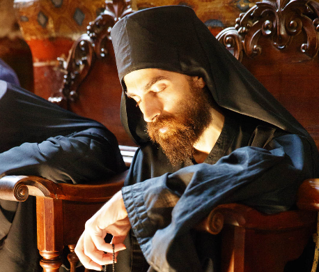 Ascetic Experience posts prolific photographic feature on liturgical life of Mt. Athos