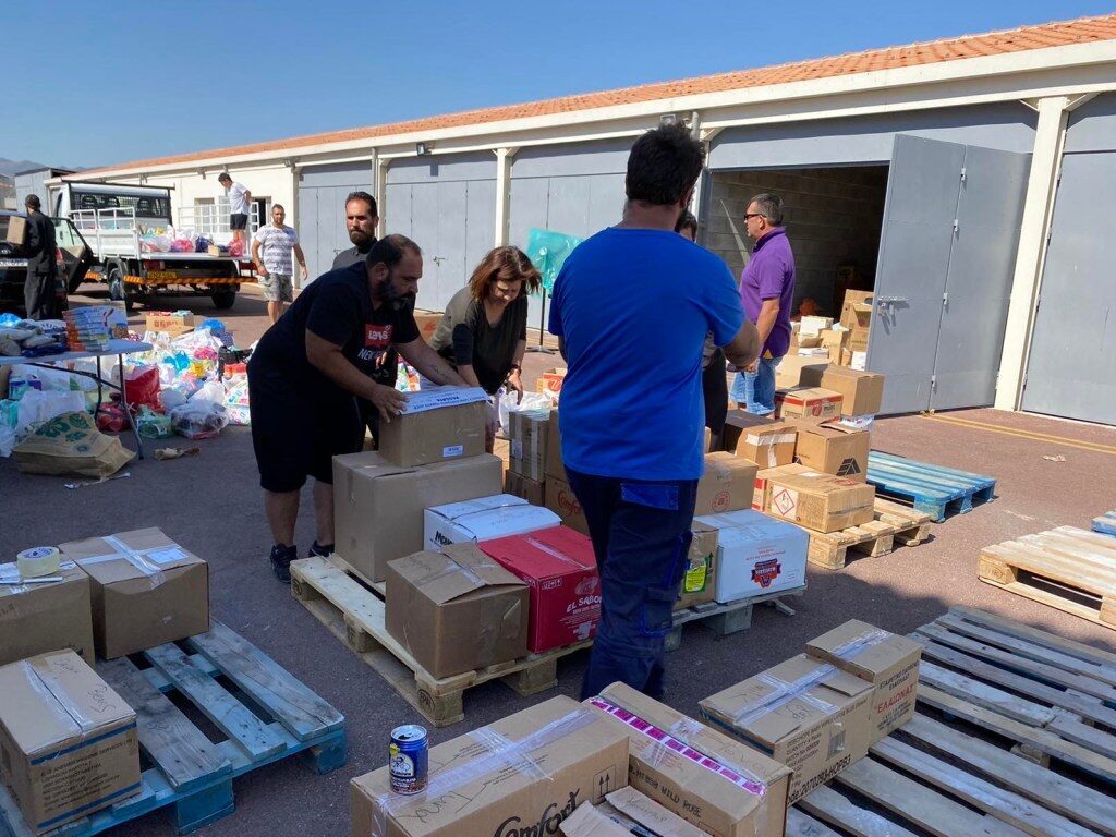 Humanitarian aid collection by Church of Cyprus bishopric for people of Beirut