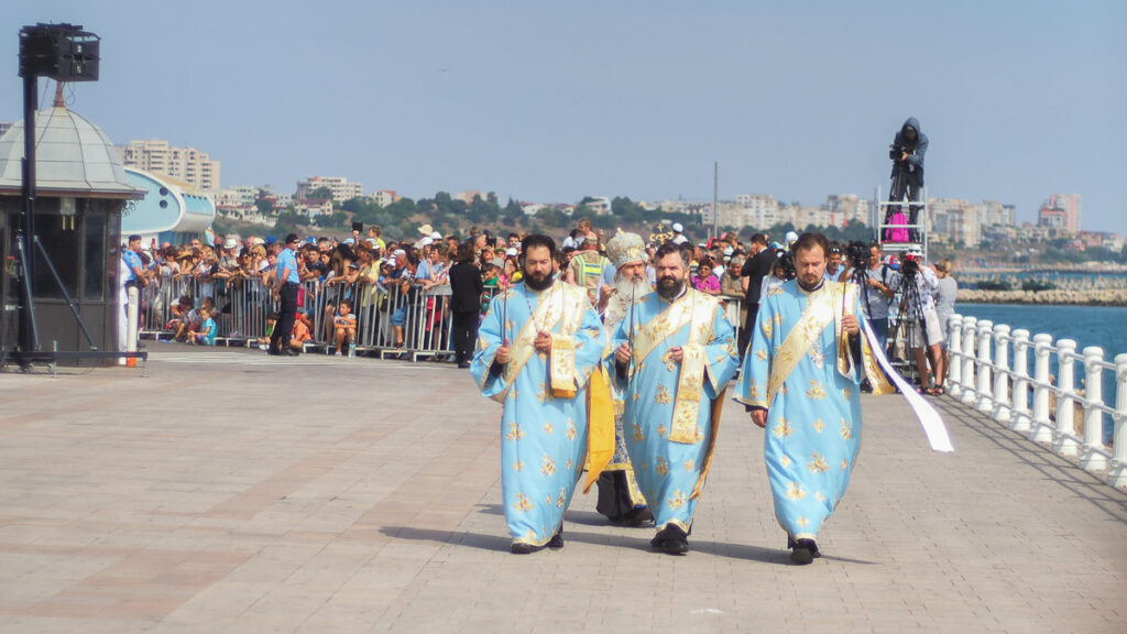 Archbishop Teodosie on Romania’s Navy Day: The most special weapon of sailors is the protection of the Mother of God and angels