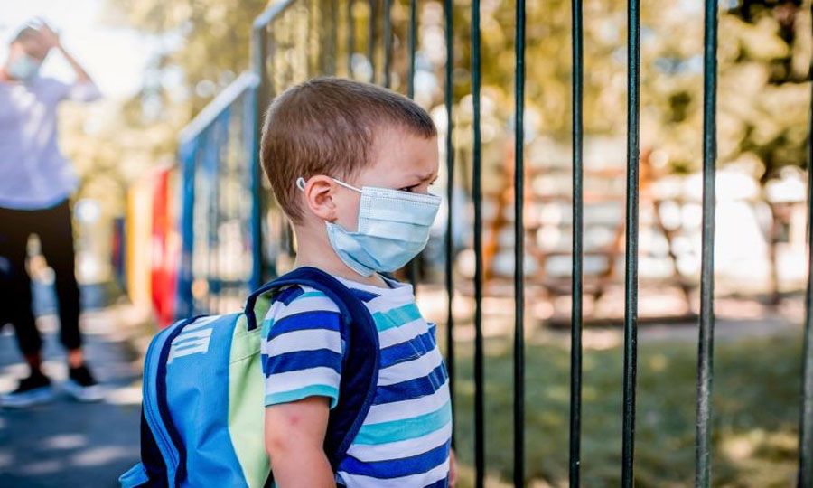 Mandatory use of masks by pupils, educators at Greek schools due to pandemic