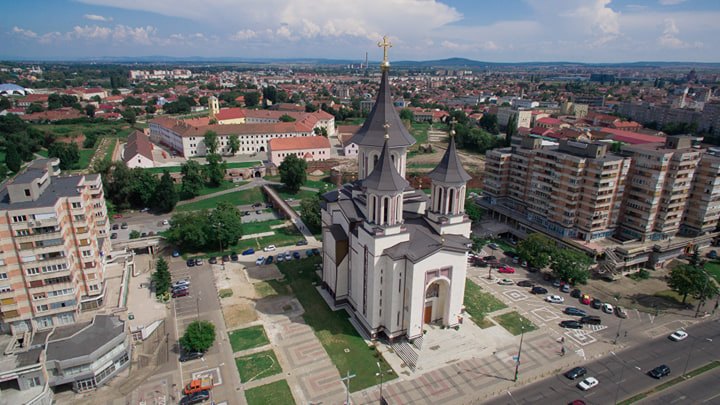 A century from the re-establishment of the historical Romanian Orthodox Diocese of Oradea
