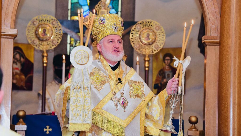 Archbishop of America Elpidophoros calls on the faithful to always wear a Cross
