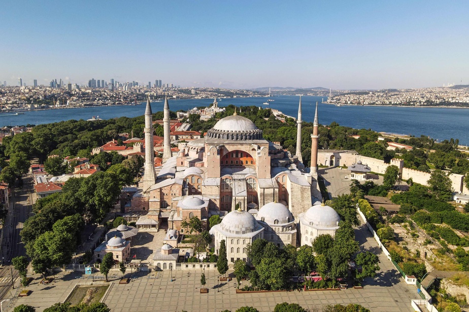 UNESCO was not bothered that we turned Hagia Sophia into a mosque, says Turkish Minister