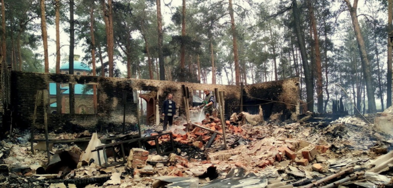 Lugansk wildfire damages two Ukrainian churches in span of a day