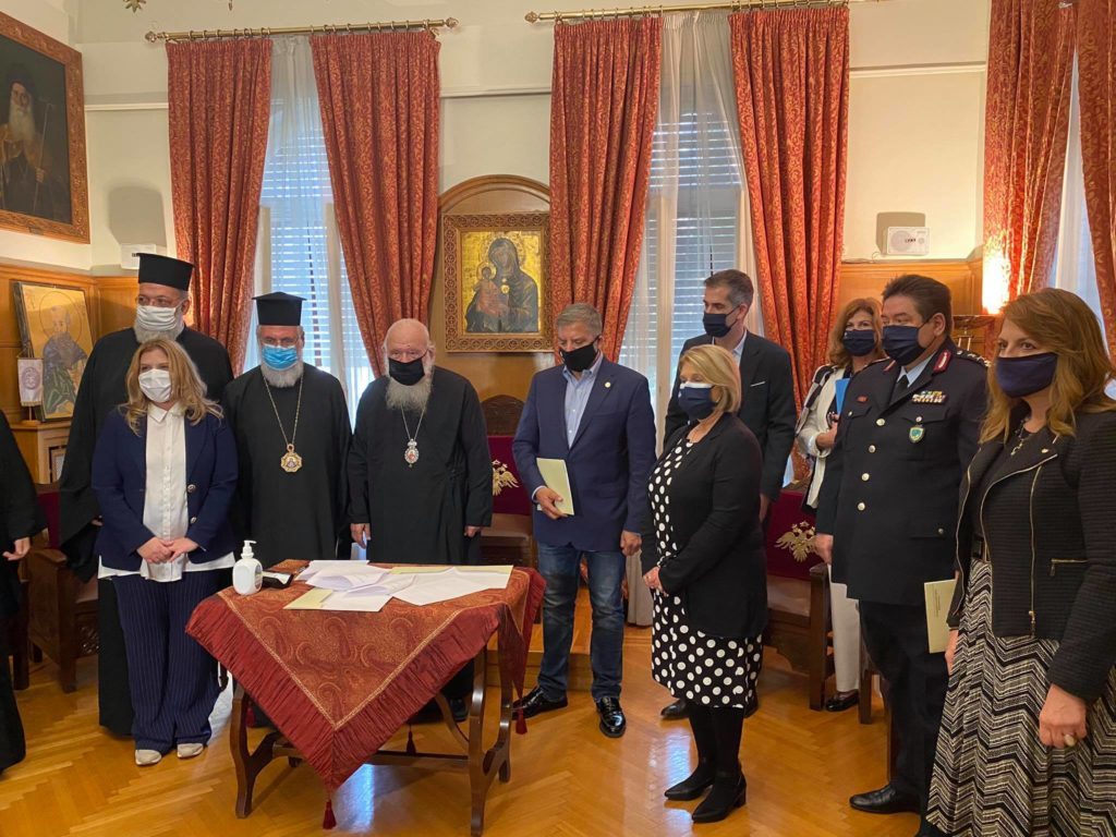 Church of Greece joins state initiative to prevent domestic violence