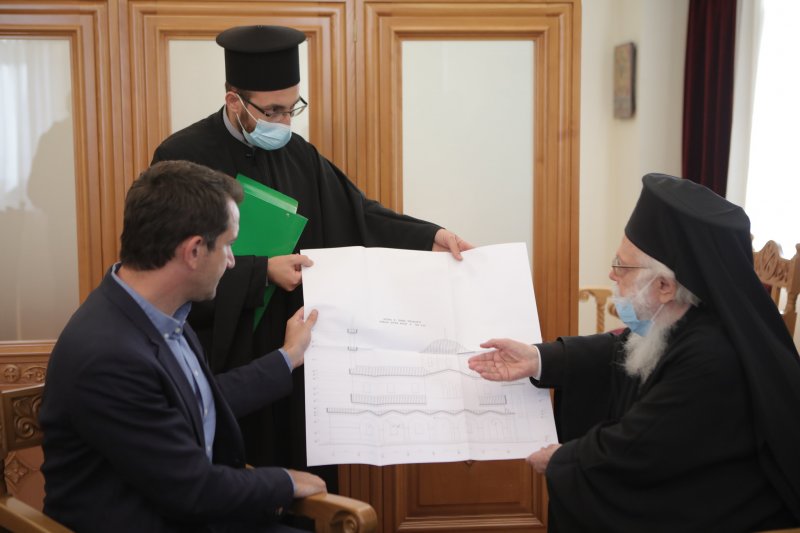 Tirana, Albania – St Procopius Church receives land ownership certificate