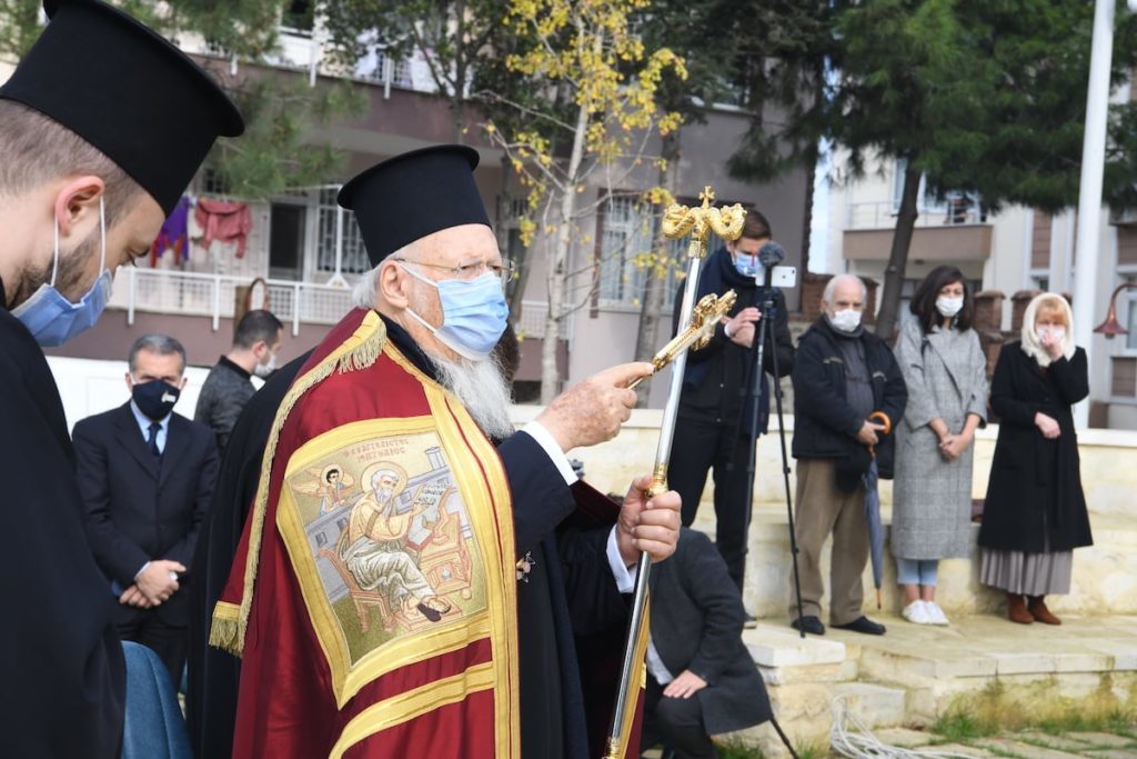 Ecumenical Patriarch officiates at Divine Liturgy in birthplace of St. Nektarios of Aegina