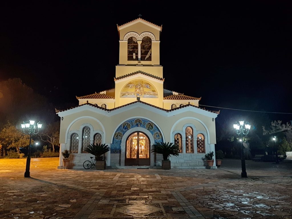 Στον Άγιο Νικόλαο της Ερέτριας